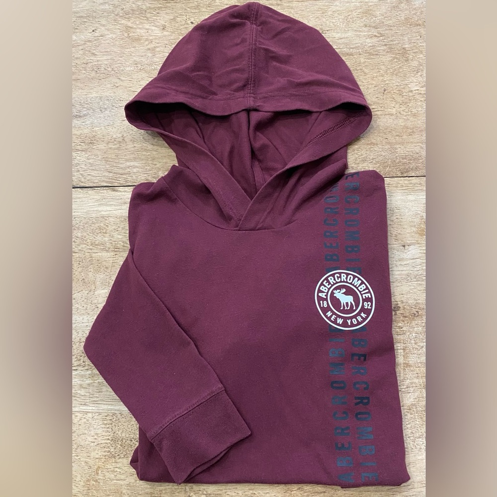 Abercrombie Kids Size 11/12 Cotton Blend Maroon Long Sleeve Hooded Graphic Shirt